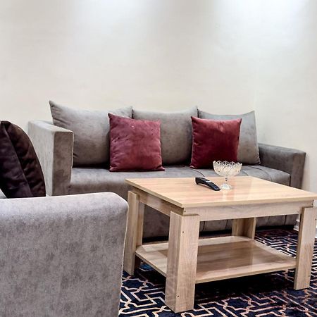 Appartement Spacieux Et Calme A Proximite De La Mer Et La Gare Agdal Rabat Dış mekan fotoğraf