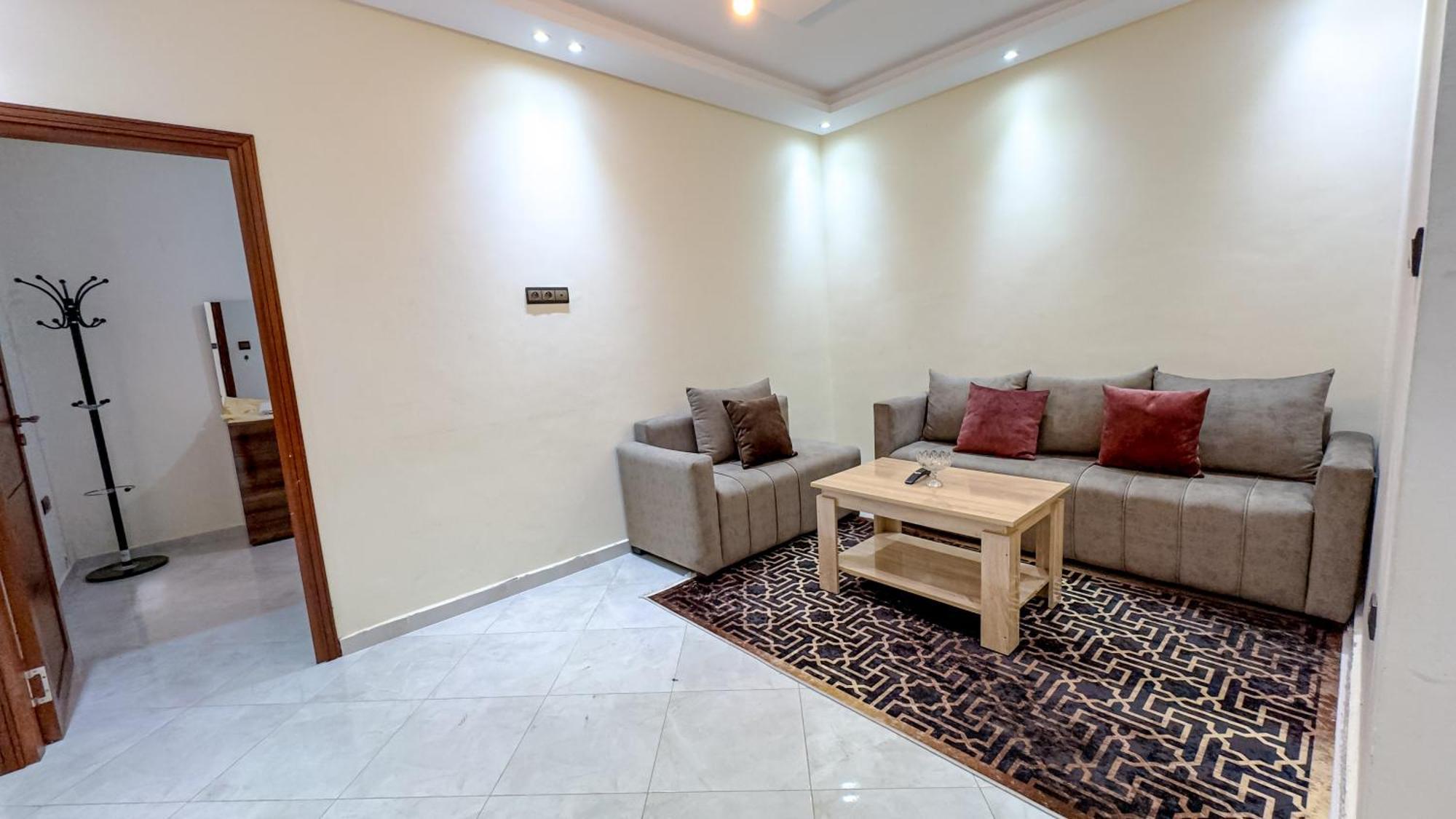 Appartement Spacieux Et Calme A Proximite De La Mer Et La Gare Agdal Rabat Dış mekan fotoğraf
